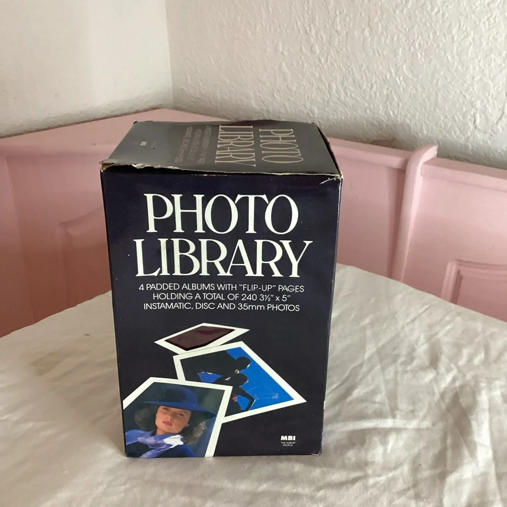 Photo Library~ 4 Padded Albums ~ Total Of 240 Pages 3 1/2